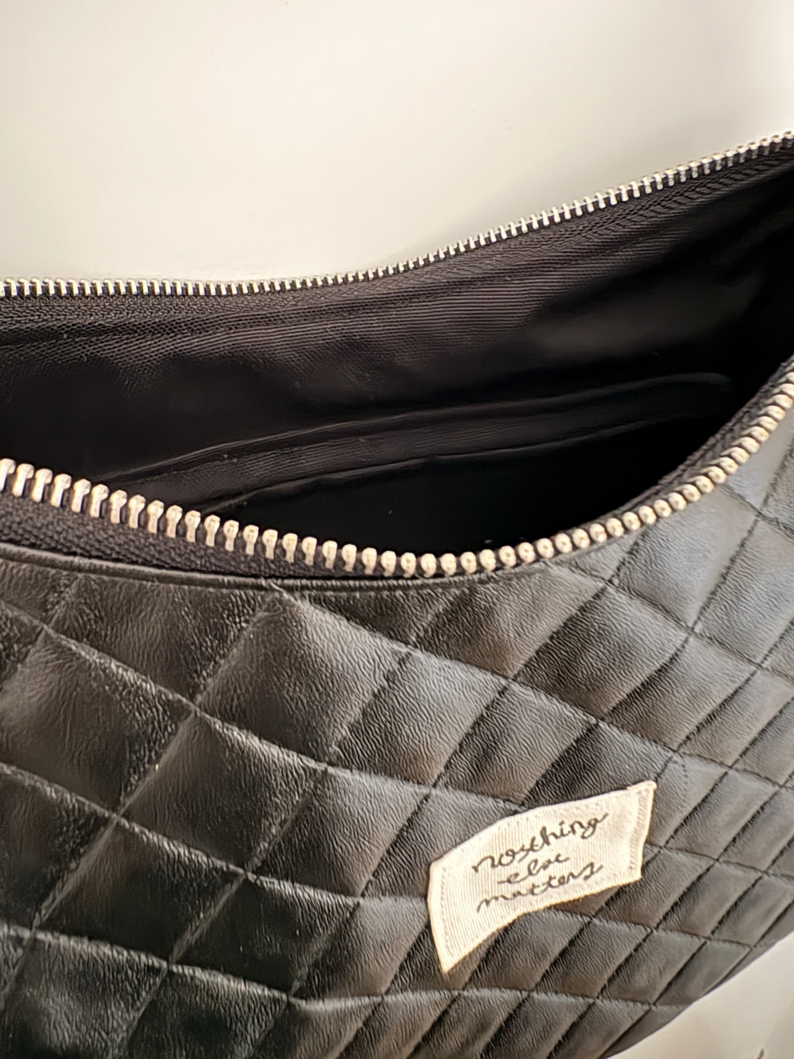 Banana Bag small | all black