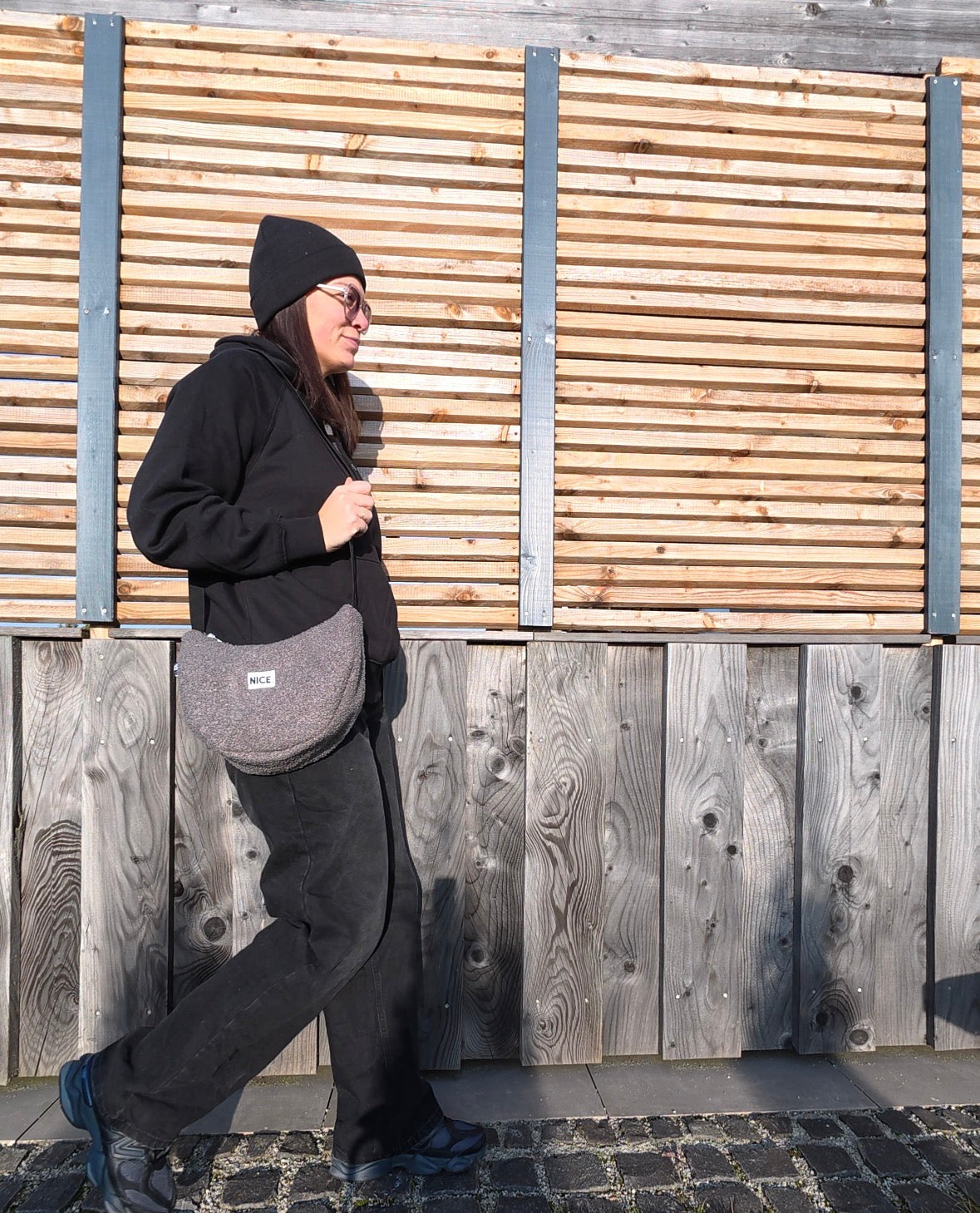 Banana Bag small | grau Bouclé