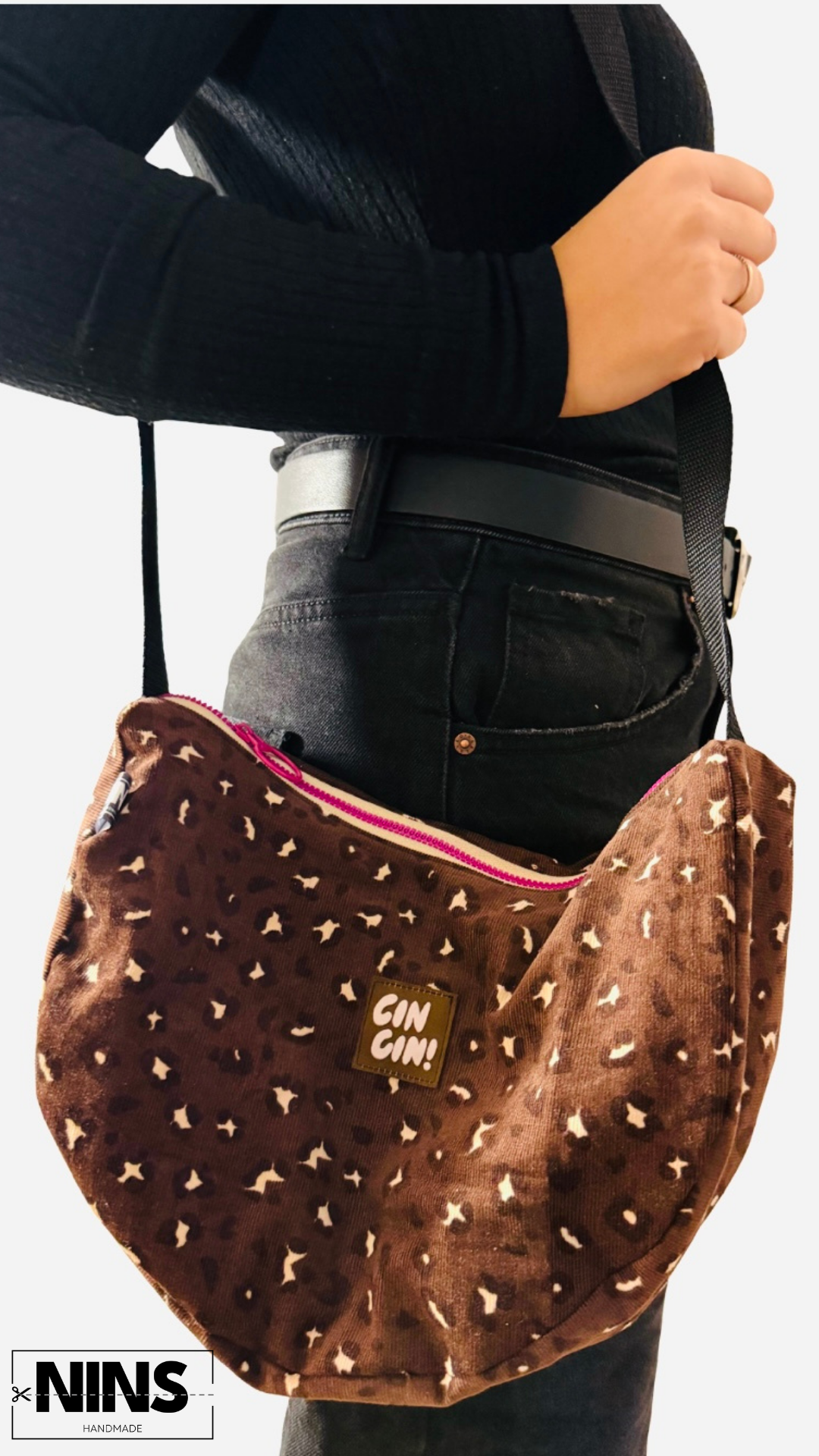 Banana Bag small | leo brown