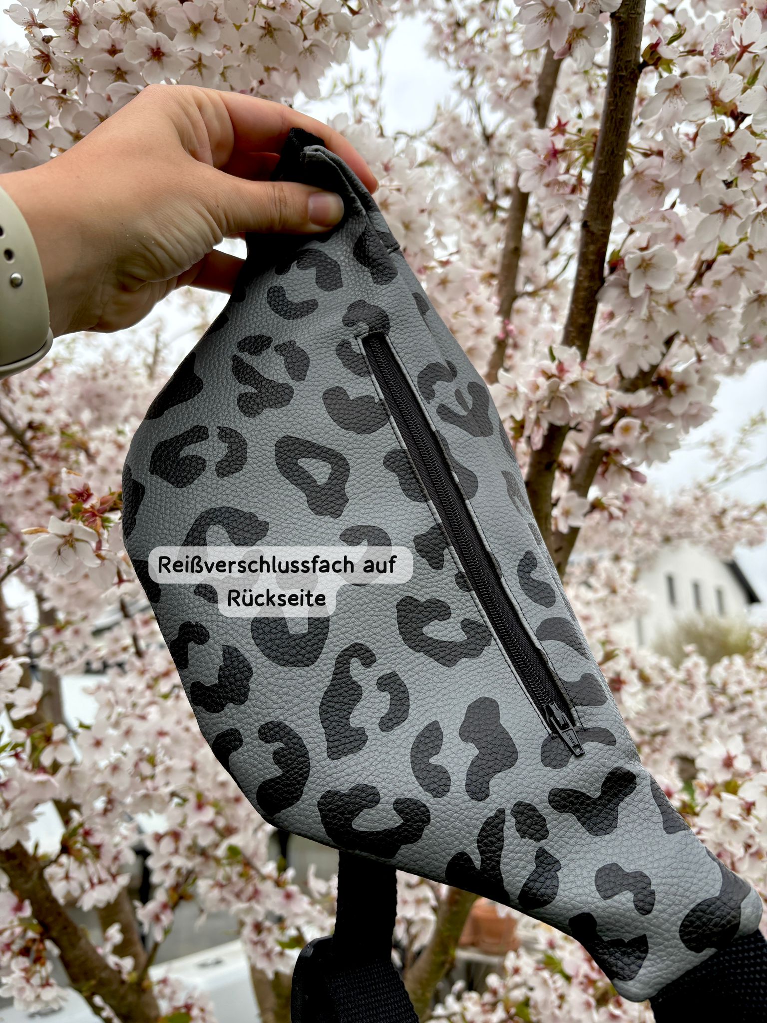 Crossbody | Leo grey