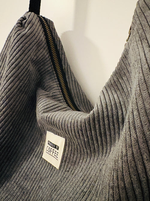 Banana Bag midi | cord grey (coffee)