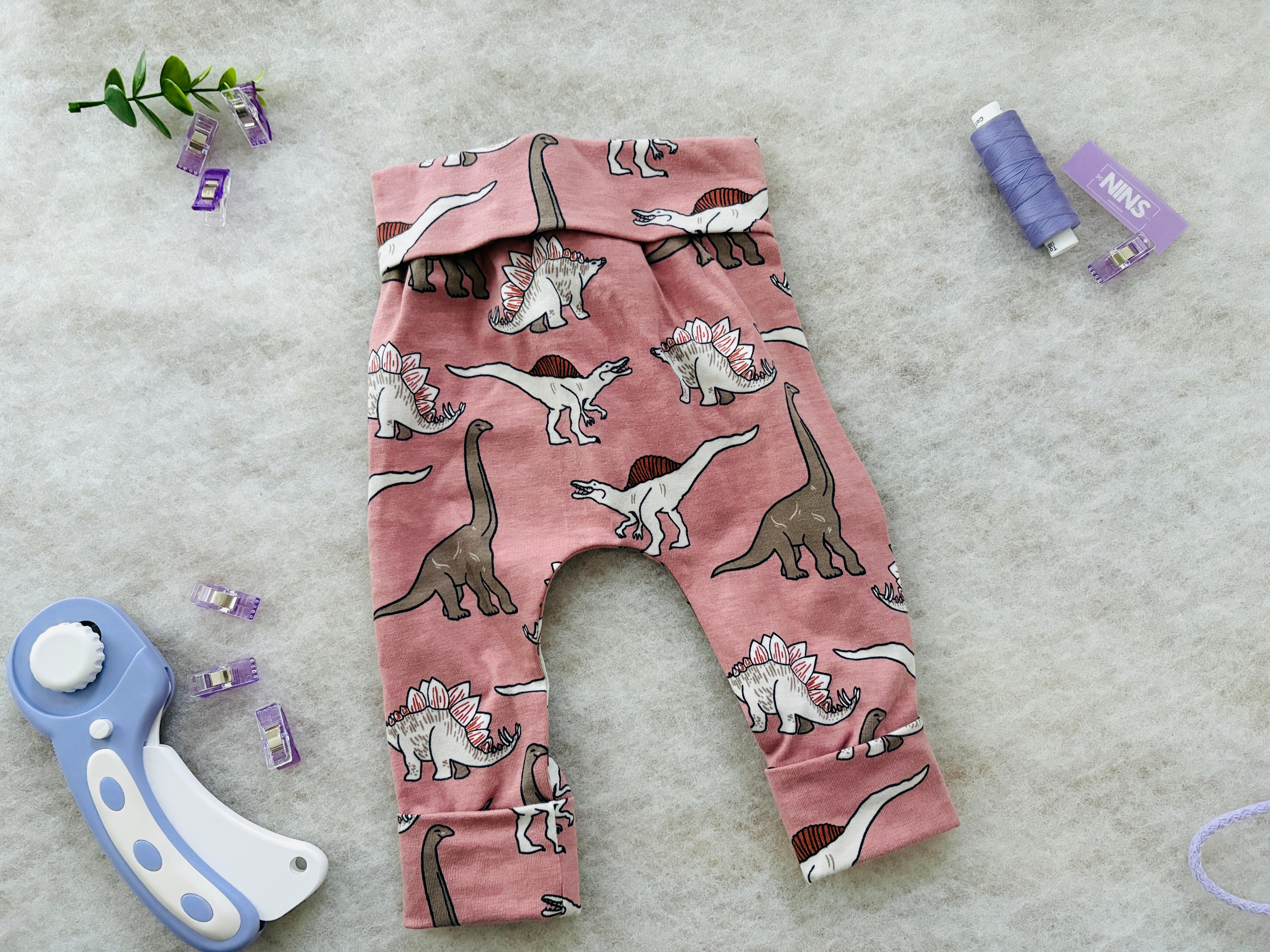 Pumphose | 3-12 Monate | Dinos