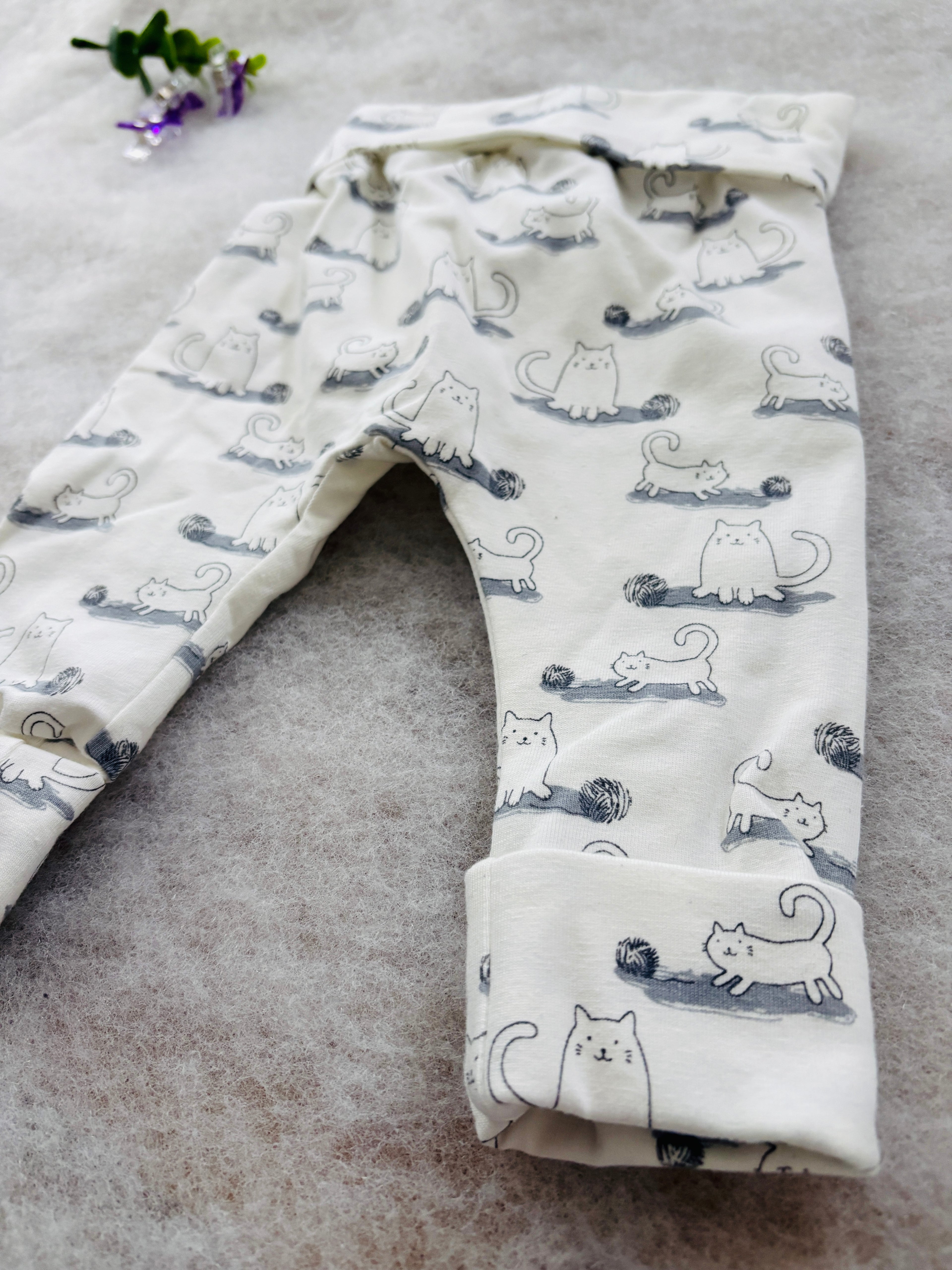 Pumphose | 3-12 Monate | Katzen